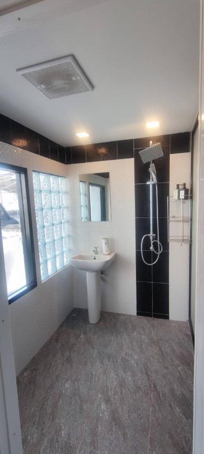 Medileaf Hostel Хаад Рин Экстерьер фото