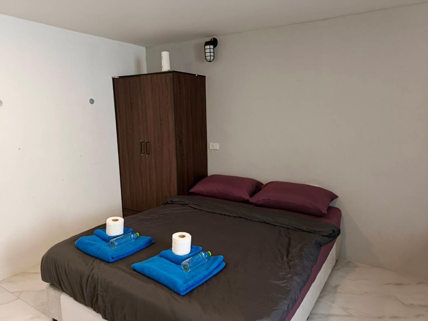 Medileaf Hostel Хаад Рин Экстерьер фото