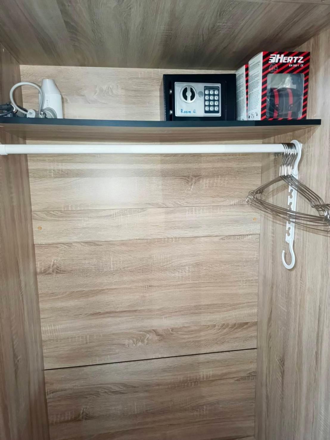 Medileaf Hostel Хаад Рин Экстерьер фото